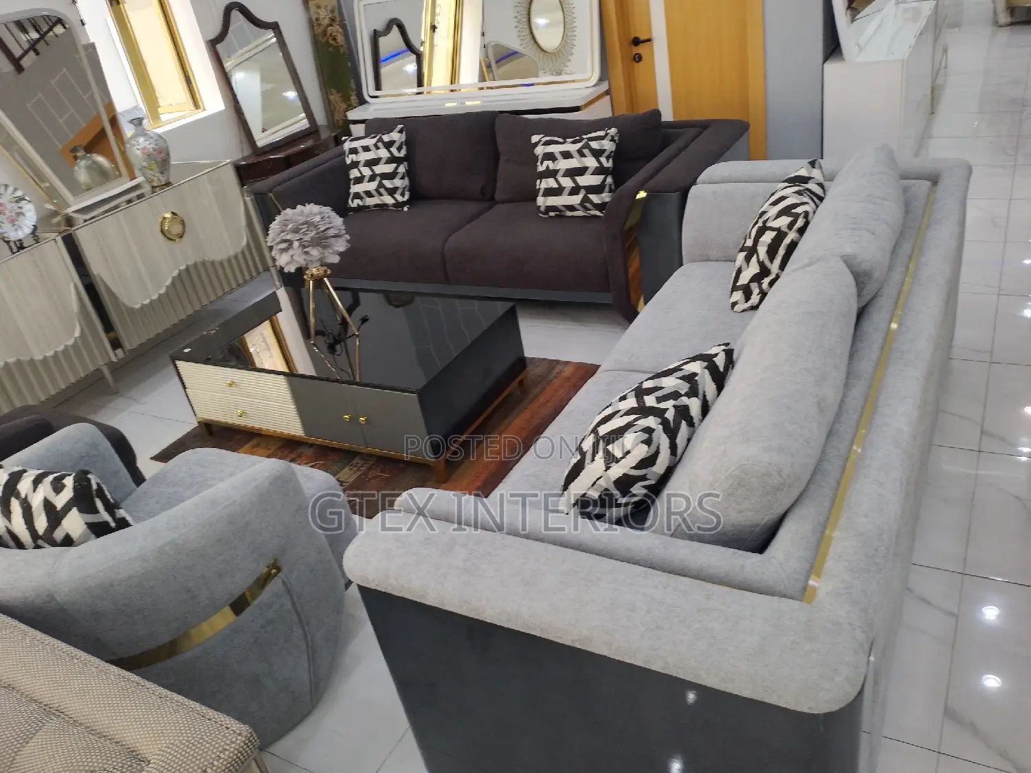 Contemporary Sofa Chair