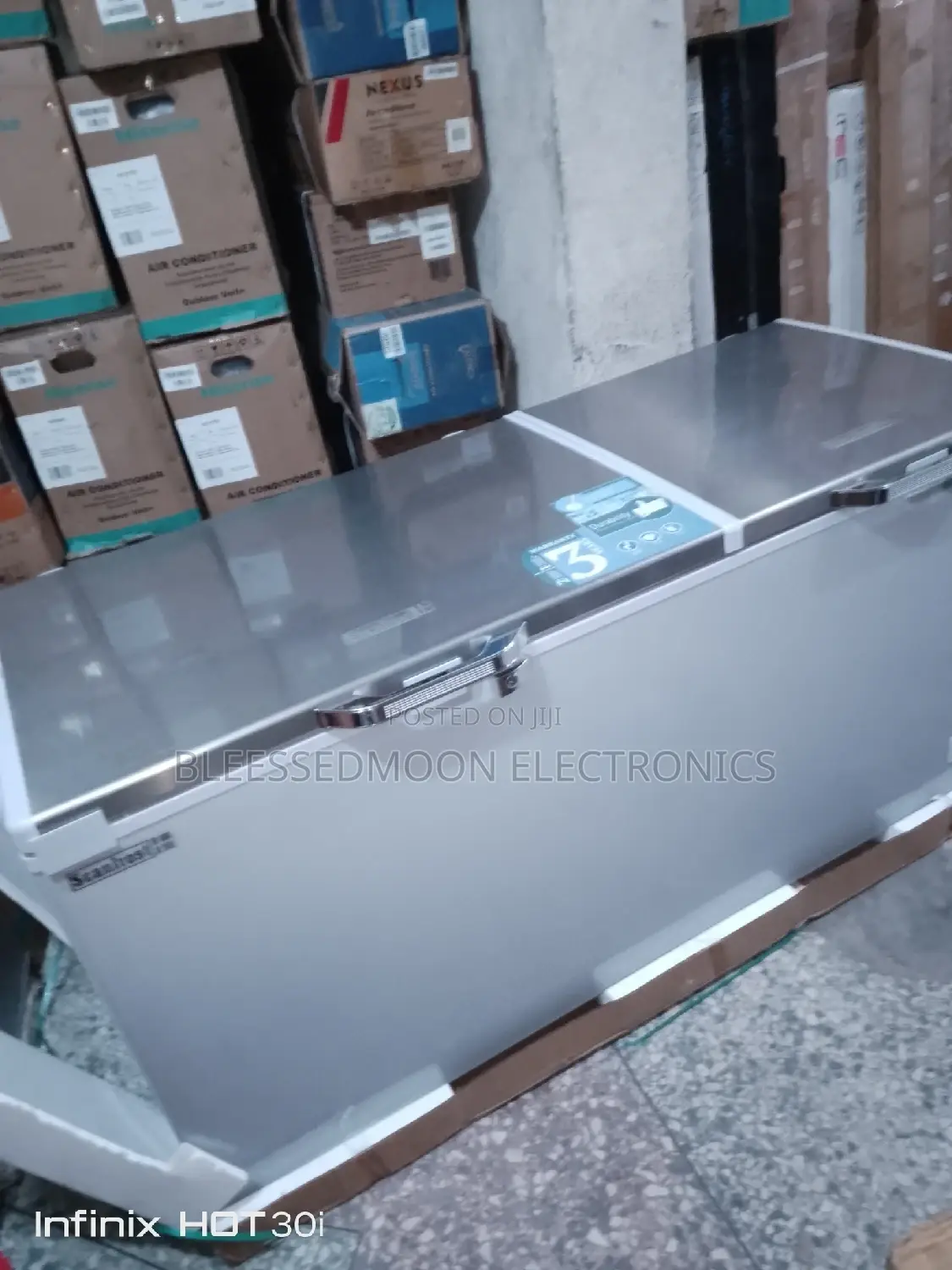 Scanfrost Low Voltage Chest Freezer 7 Fit 3 Years Warranty