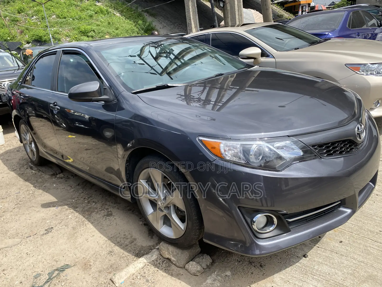 Toyota Camry 2014