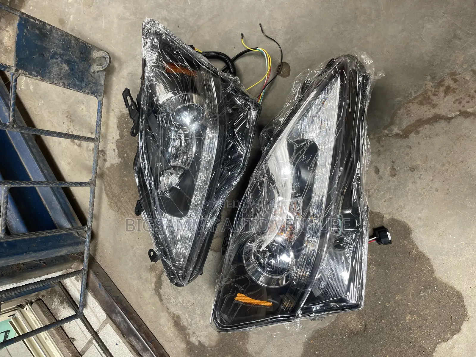 Lexus IS 250 LED Headlights / Headlamp