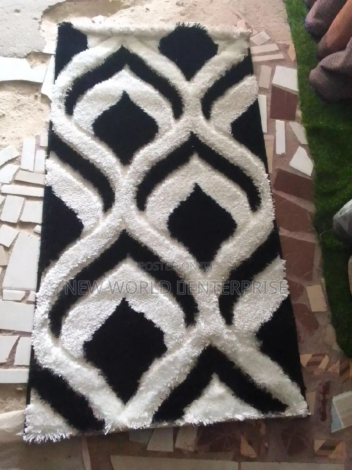 3by5 Feets Turkish Shaggy Centre Rug