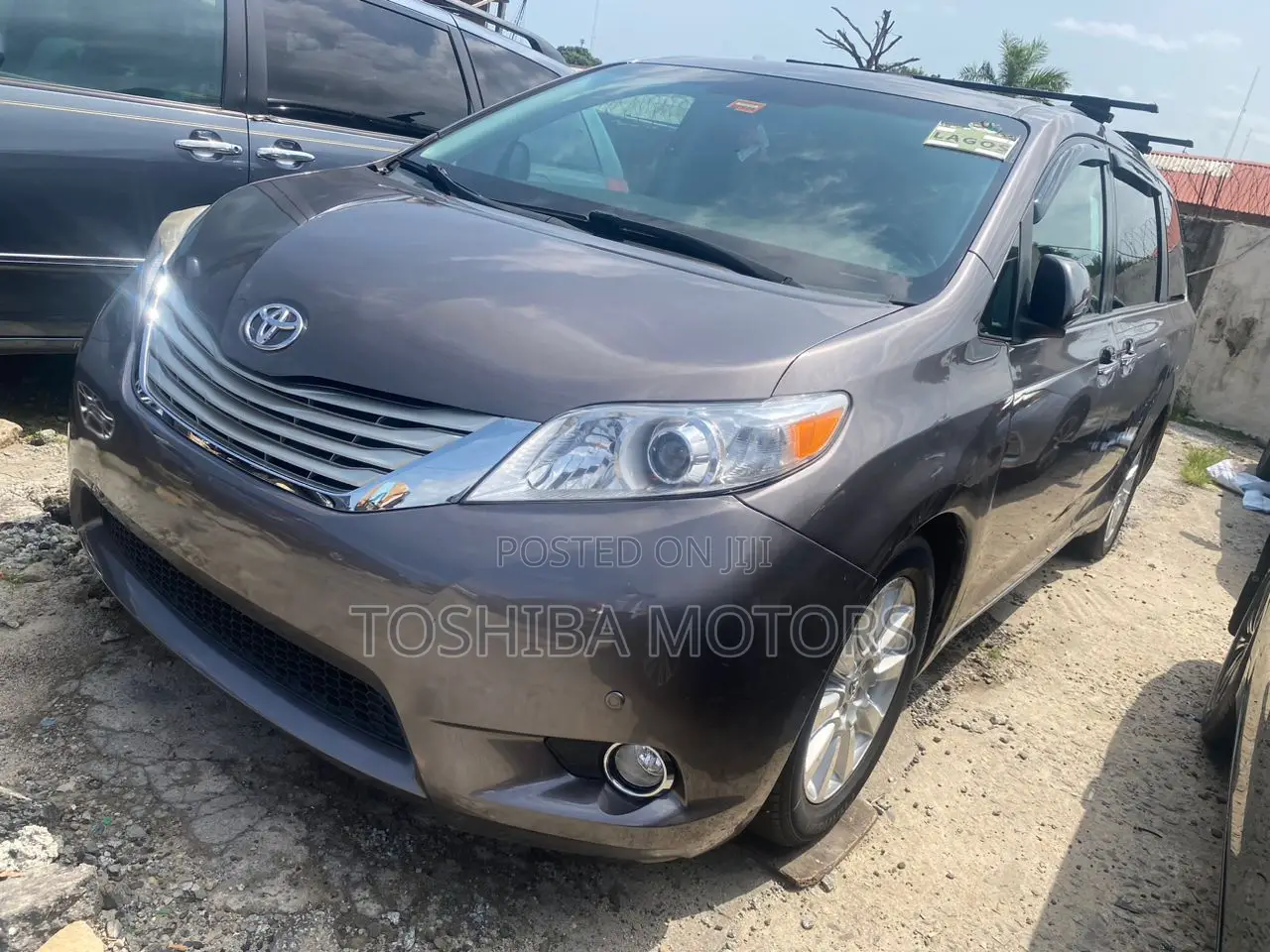 Toyota Sienna Limited 7 Passenger 2012 Gray