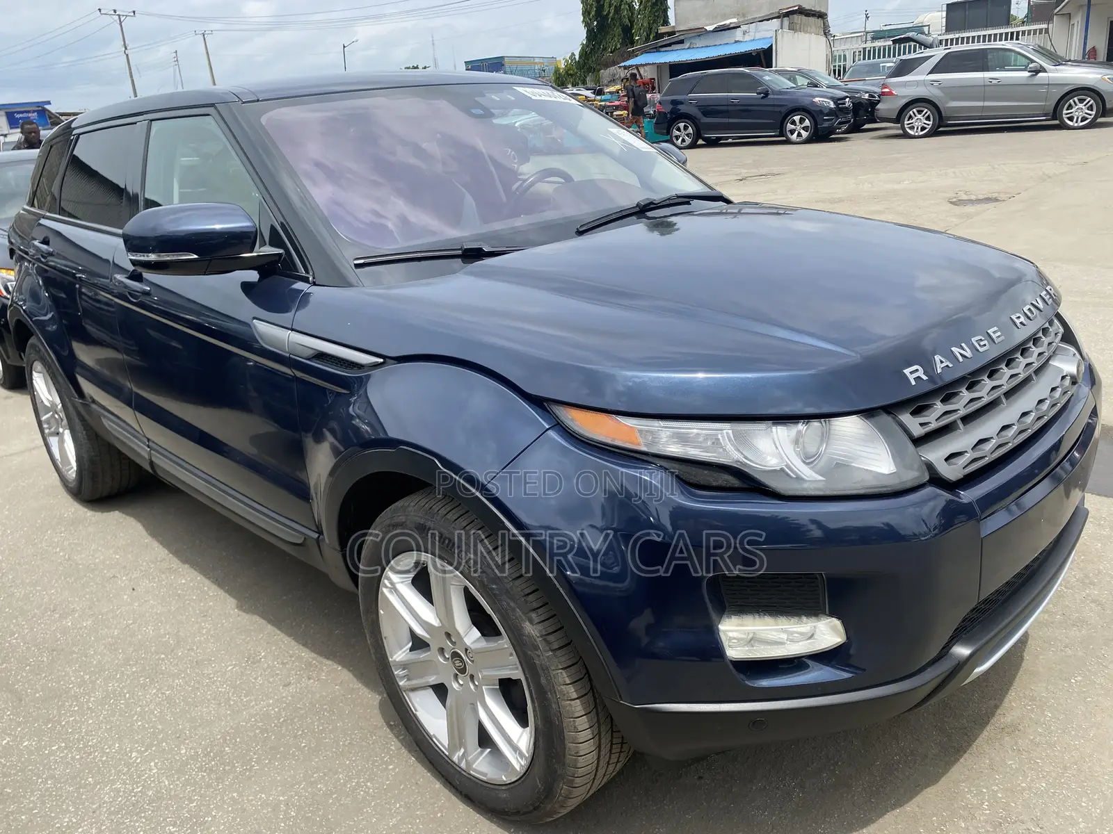 Land Rover Range Rover Evoque Pure AWD 5-Door 2013 Blue