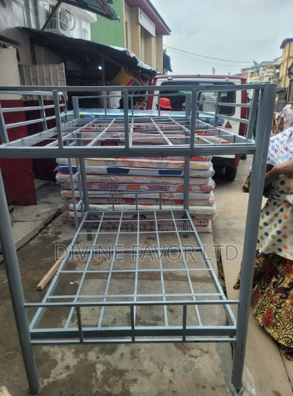 Gray Metal Bunk Bed Detachable 6*3 Feet.