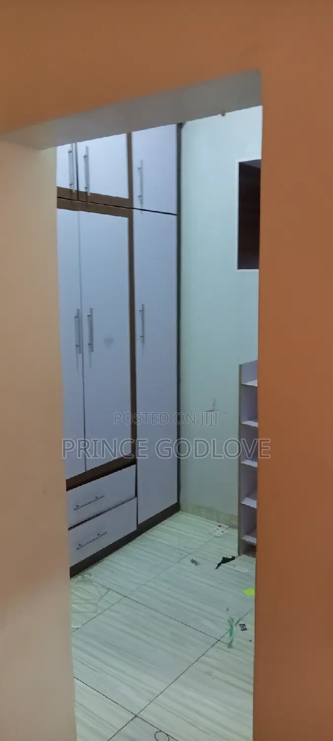 3bdrm Townhouse / Terrace in Dawaki for rent