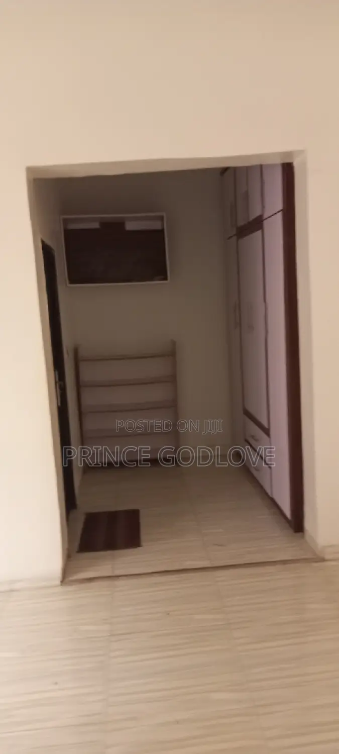 3bdrm Townhouse / Terrace in Dawaki for rent