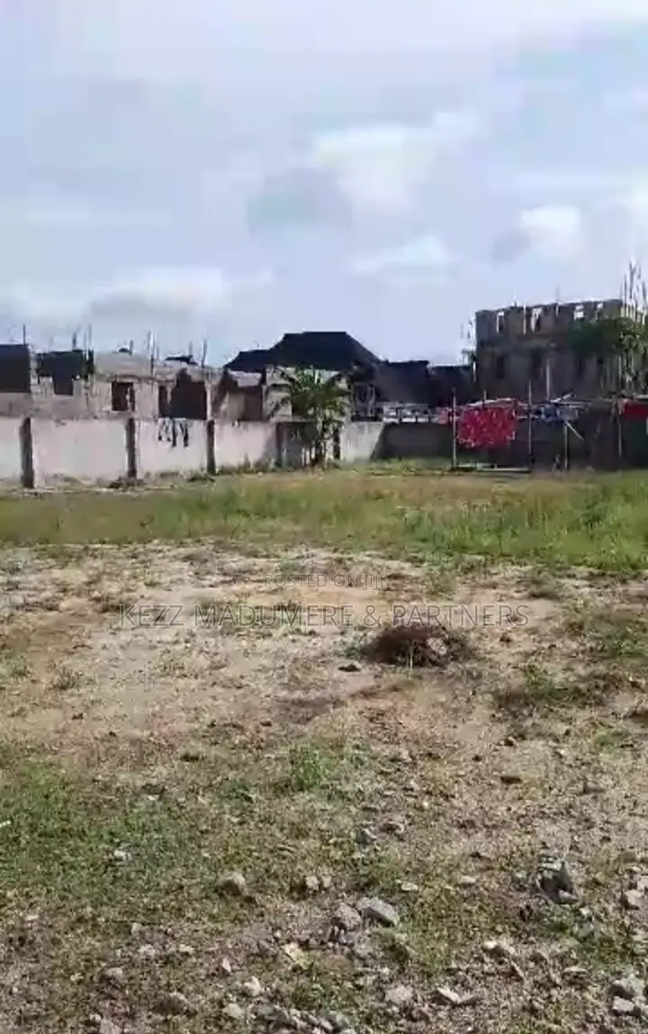 For Sale : 2 Plots at CEDARWOOD Estate , Off Sars Road, Ph