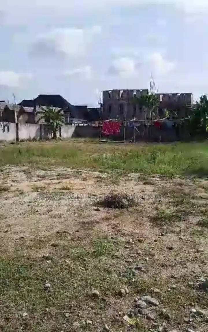 For Sale : 2 Plots at CEDARWOOD Estate , Off Sars Road, Ph