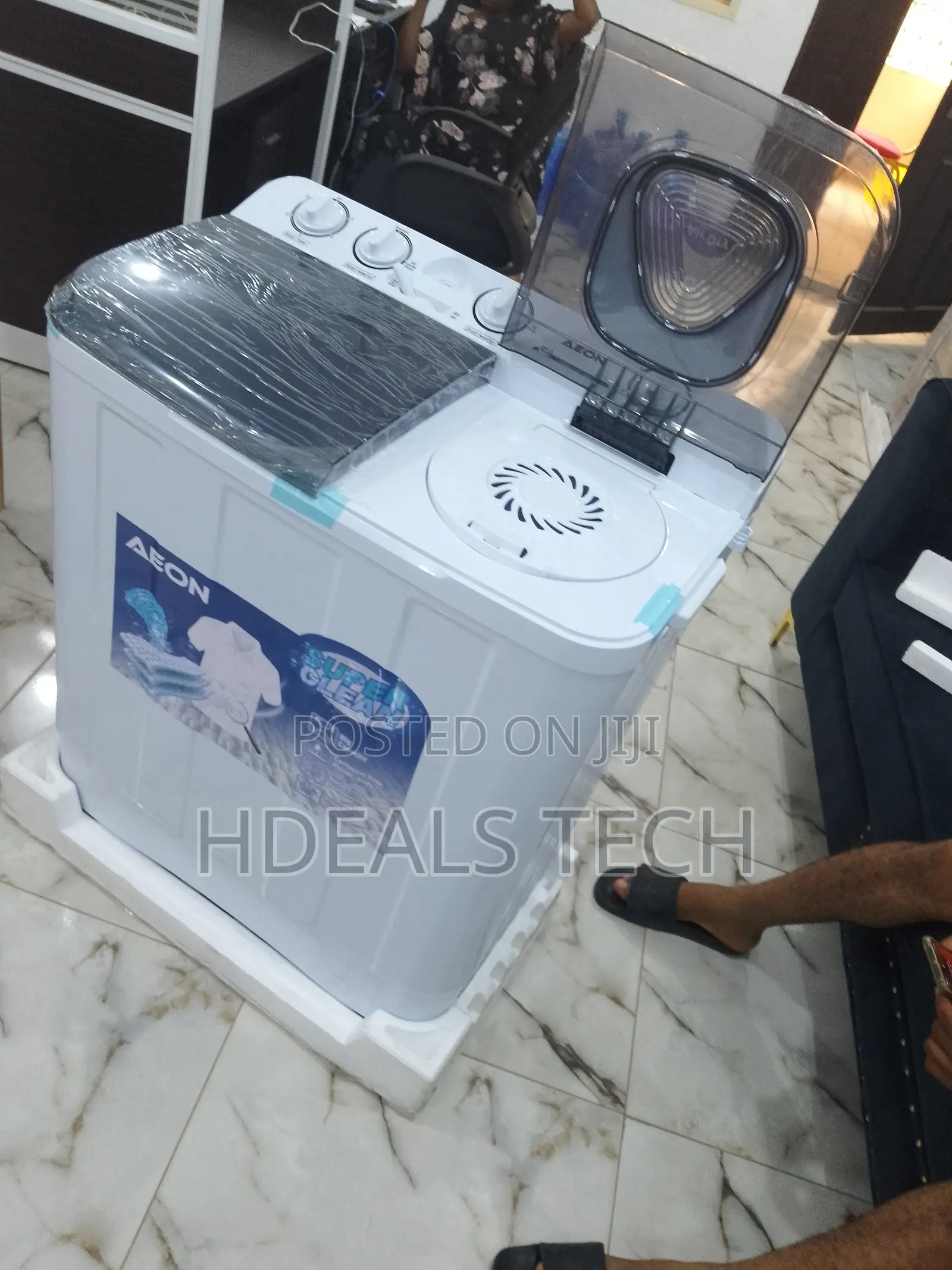 Branded 10kg Washing Machine - Aeon.