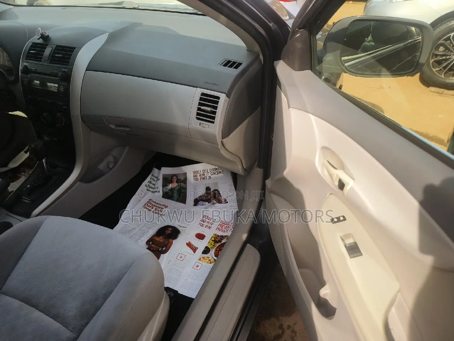Toyota Corolla LE 4dr Sedan (1.8L 4cyl 4A) 2010 Gray