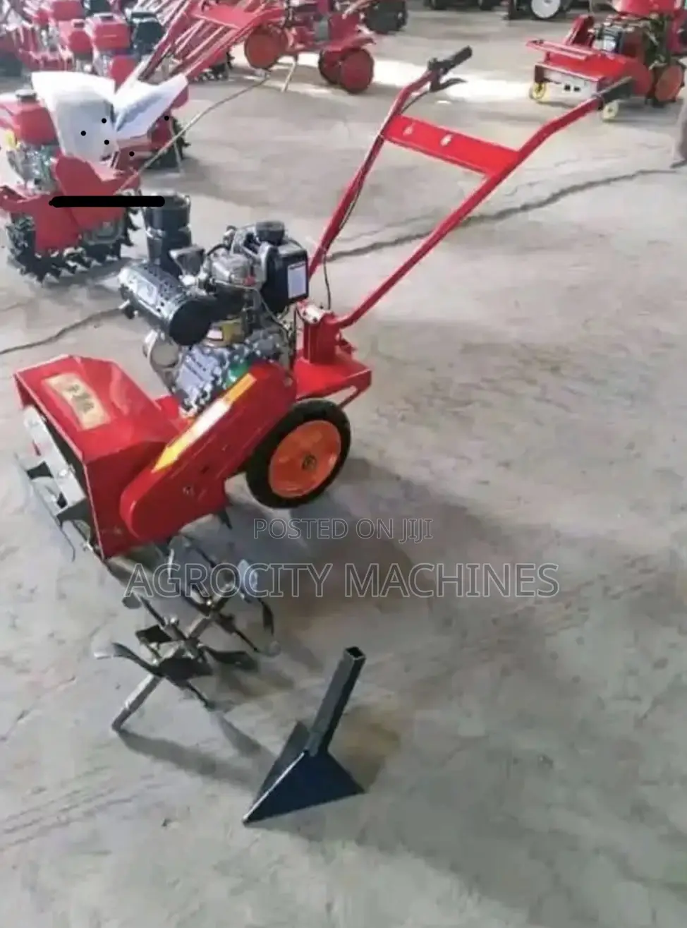 Combined Tiller , Ridger and Weeder