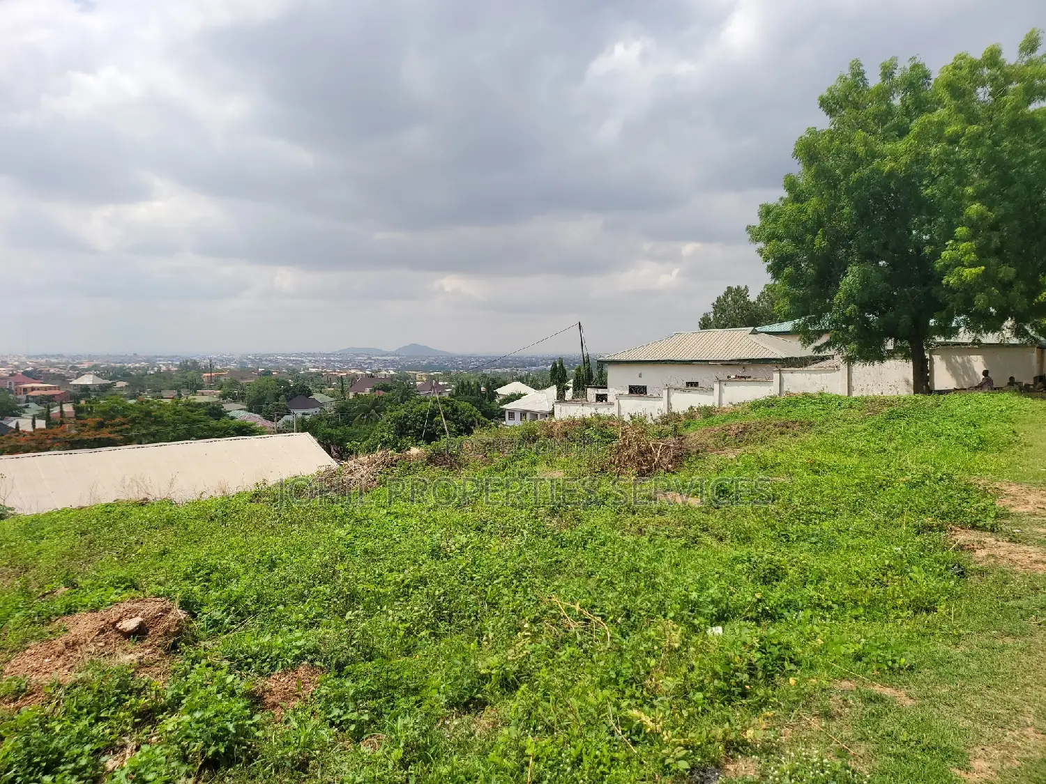 1000sqm Land for Sale at Karu at a Very Good Location for 20M