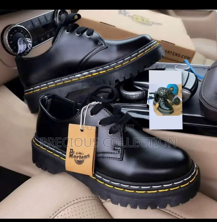 Unisex Dr Martens Leather Shoes