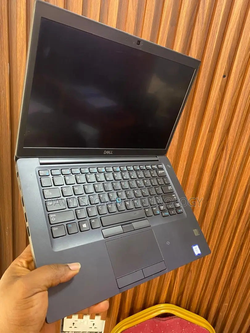 Laptop Dell Latitude 7490 16GB Intel Core i7 SSD 256GB