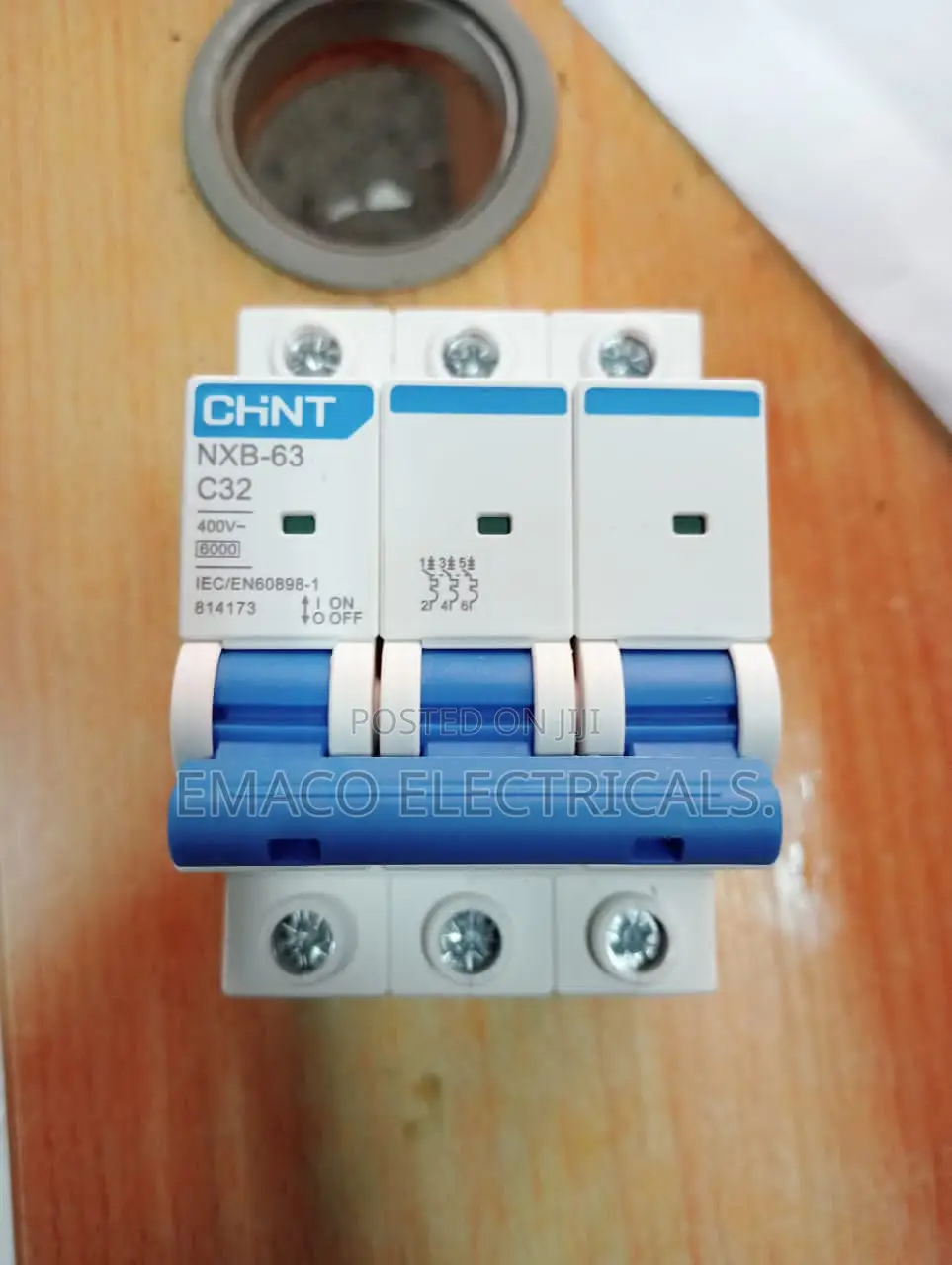 Chint Ac / Dc MCB / McCb Circuit Breaker