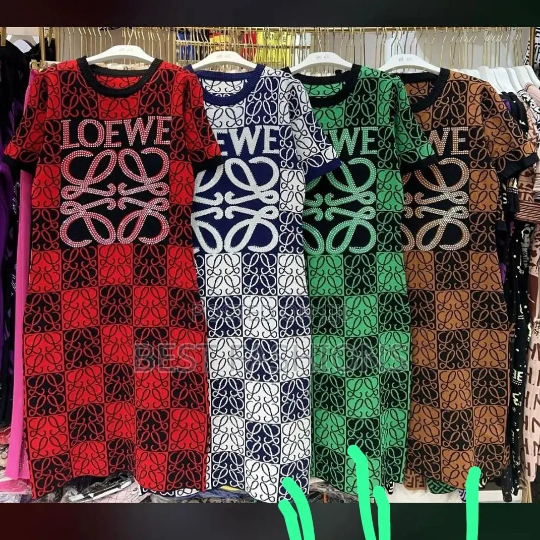Quality Ladies Woolen Short Body on Gown