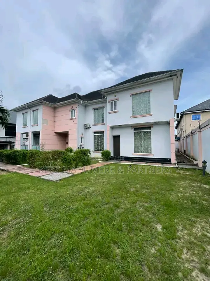 5bdrm Duplex in Ada George By Chinda for sale