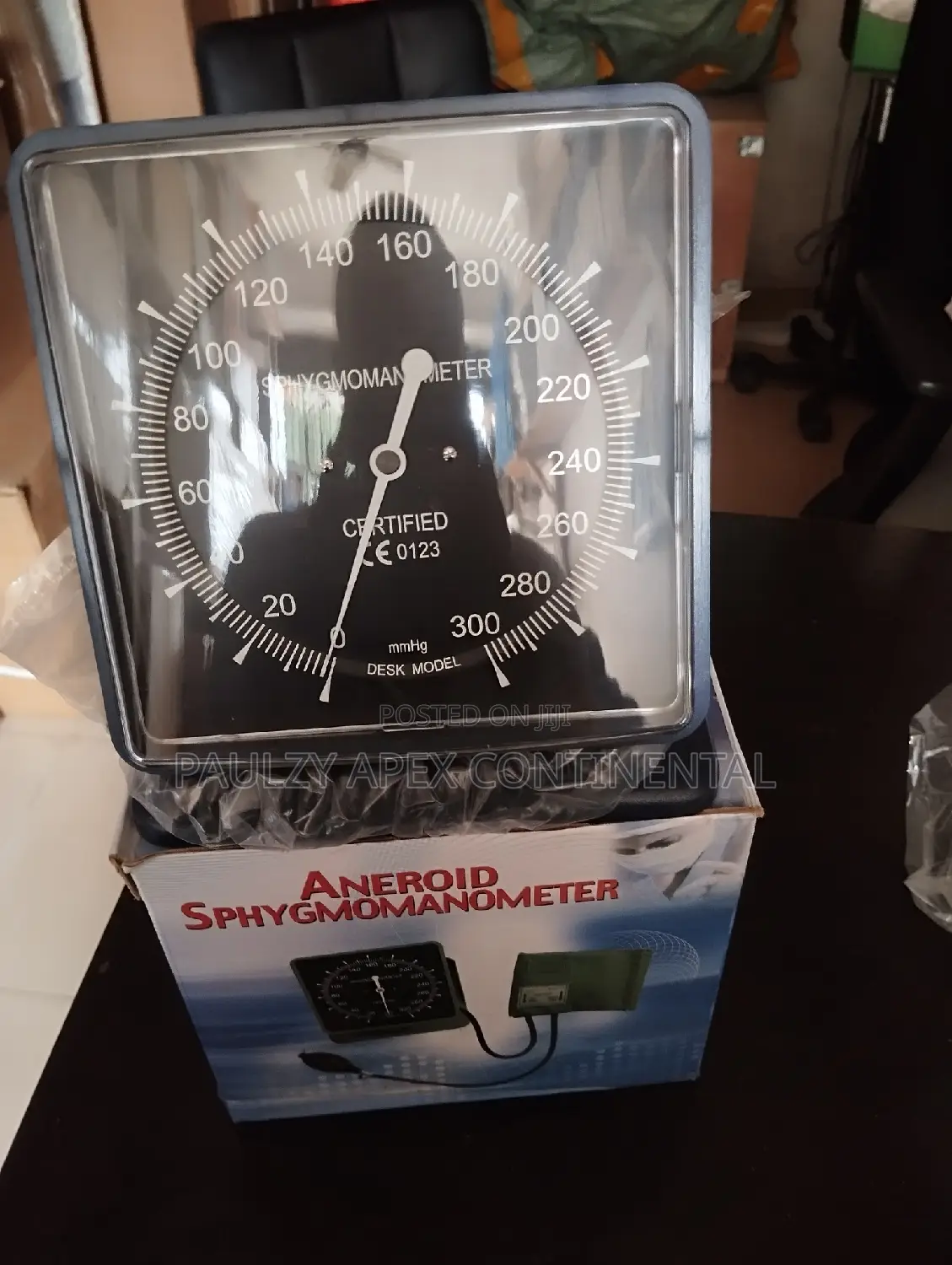Aneroid Sphygmomanometer (Blood Pressure Machine)