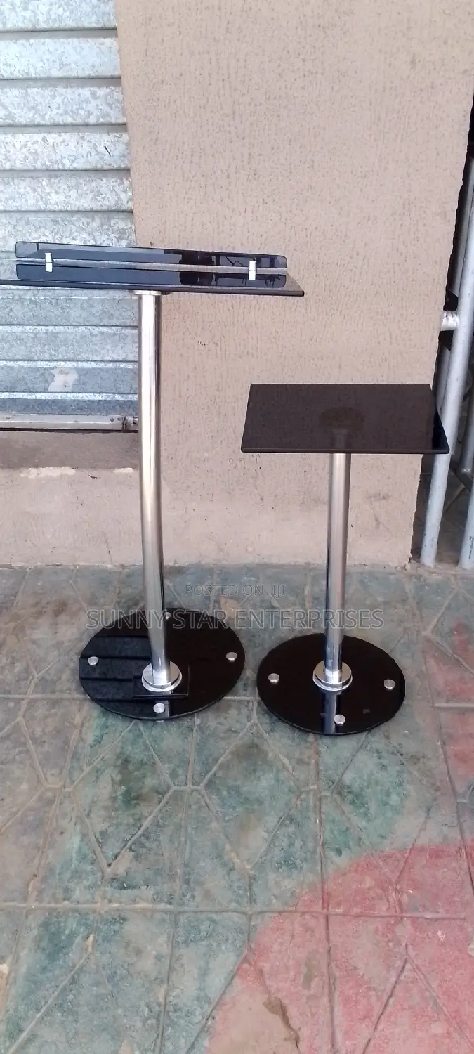 High Quality Thick Glass Single Pole Pulpit For Church