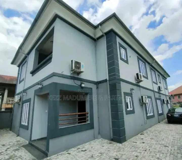 5bdrm Duplex in Back Of Mopol 19,, Port-Harcourt for sale