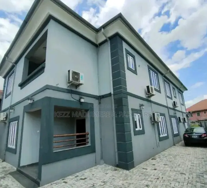 5bdrm Duplex in Back Of Mopol 19,, Port-Harcourt for sale