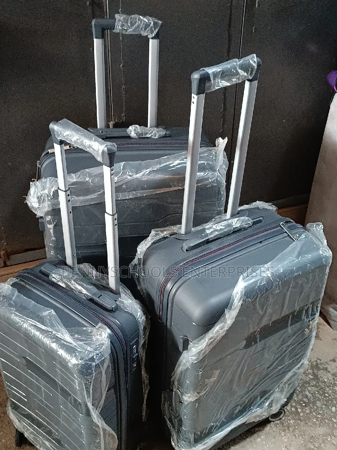 Set of 3 Unbreakable Elastic Rubber Travelling Luggage Boxes