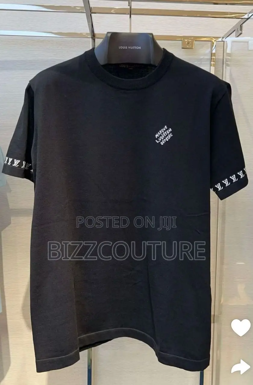 Original LOUIS VUITTON T-Shirts Available in Store