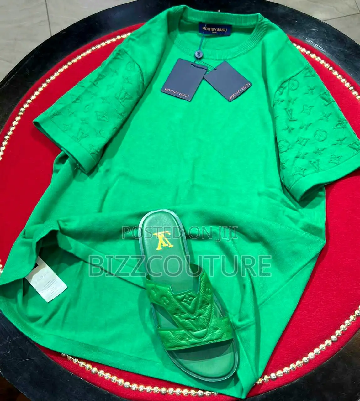 Original LOUIS VUITTON T-Shirts Available in Store