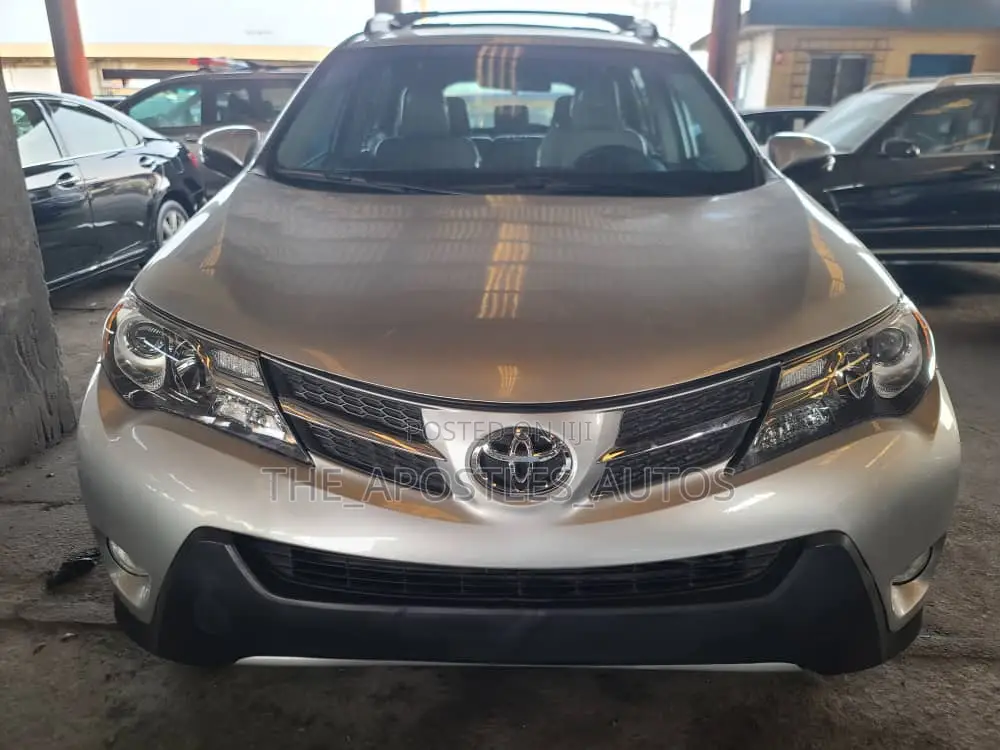 Toyota RAV4 2014 Silver