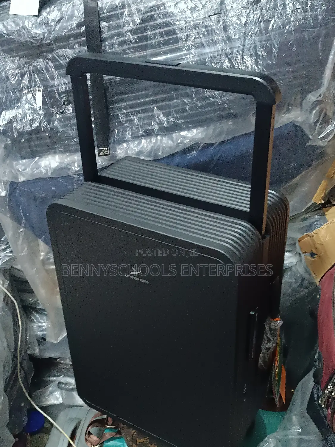 Small Leaves King Executive Celebrity Travelling Luggage Box