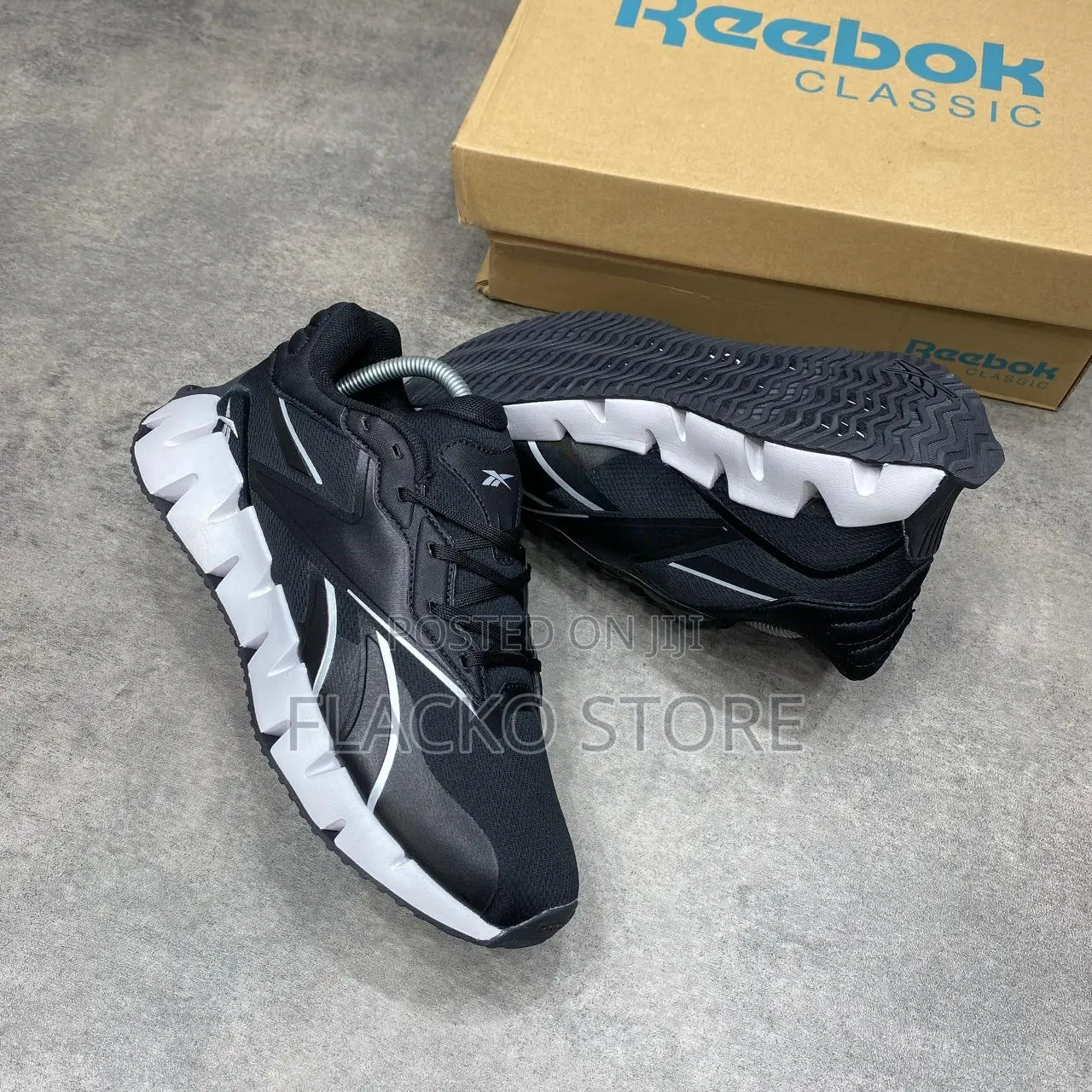 Original Reebok Zig Dynamica 4.0 Black Sneakers