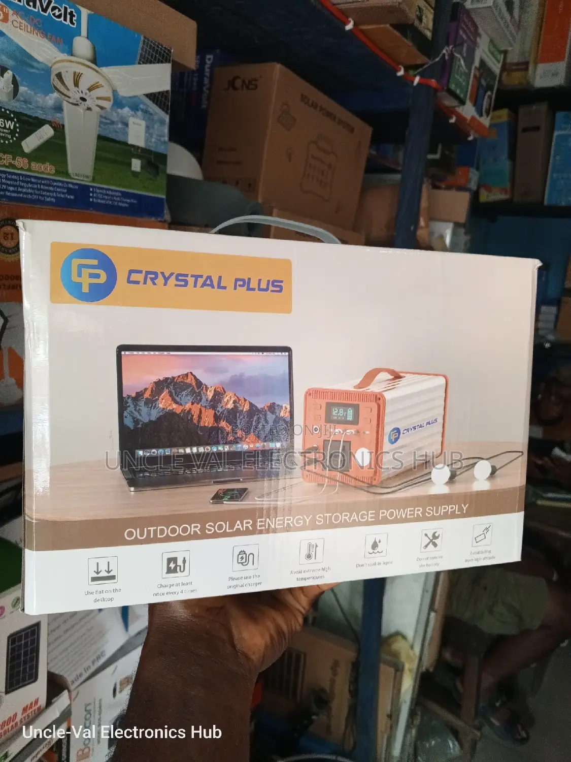 Crystal Plus 300W Solar Generator With Panel