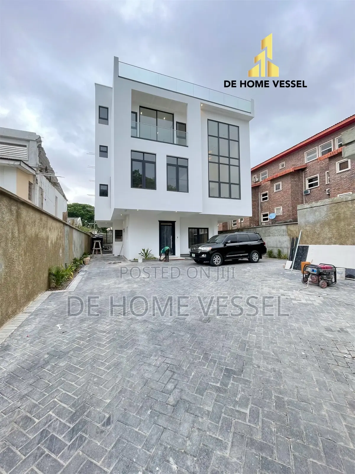 5bdrm Duplex in Old Ikoyi for sale
