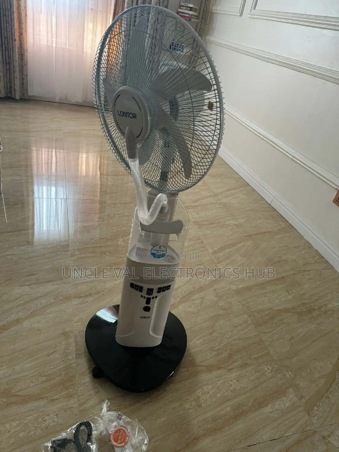 Lontor 16" Rechargeable Mist Fan