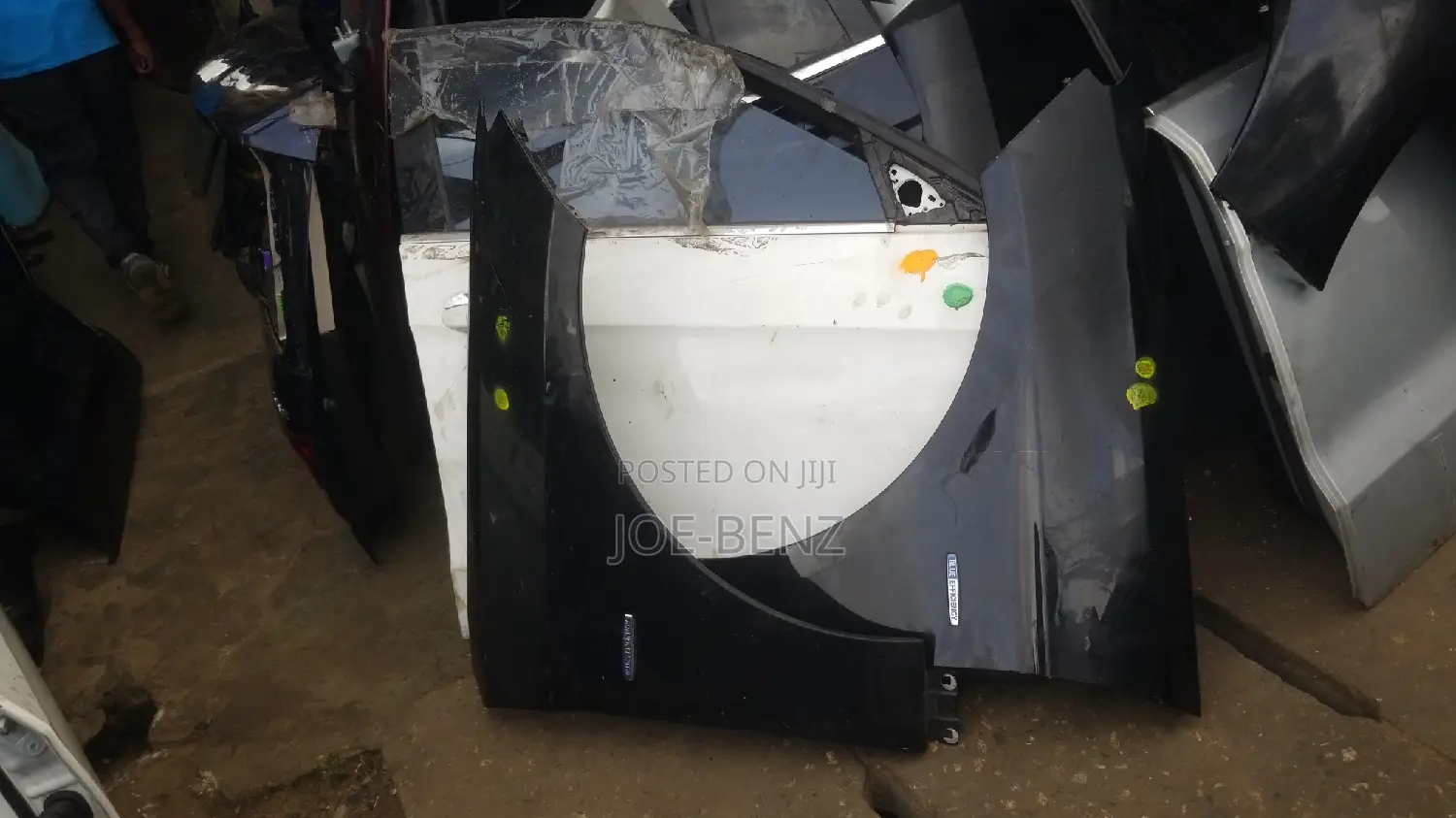 Ml350 2014 Set of Fender