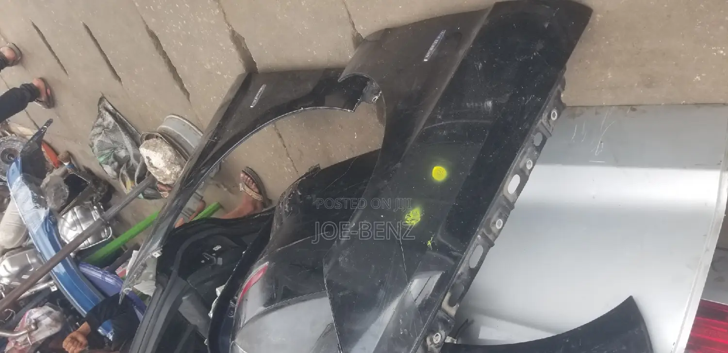 Ml350 2014 Set of Fender