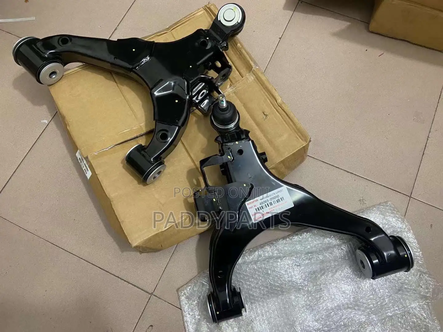 Toyota Sequoia Lower Control Arm