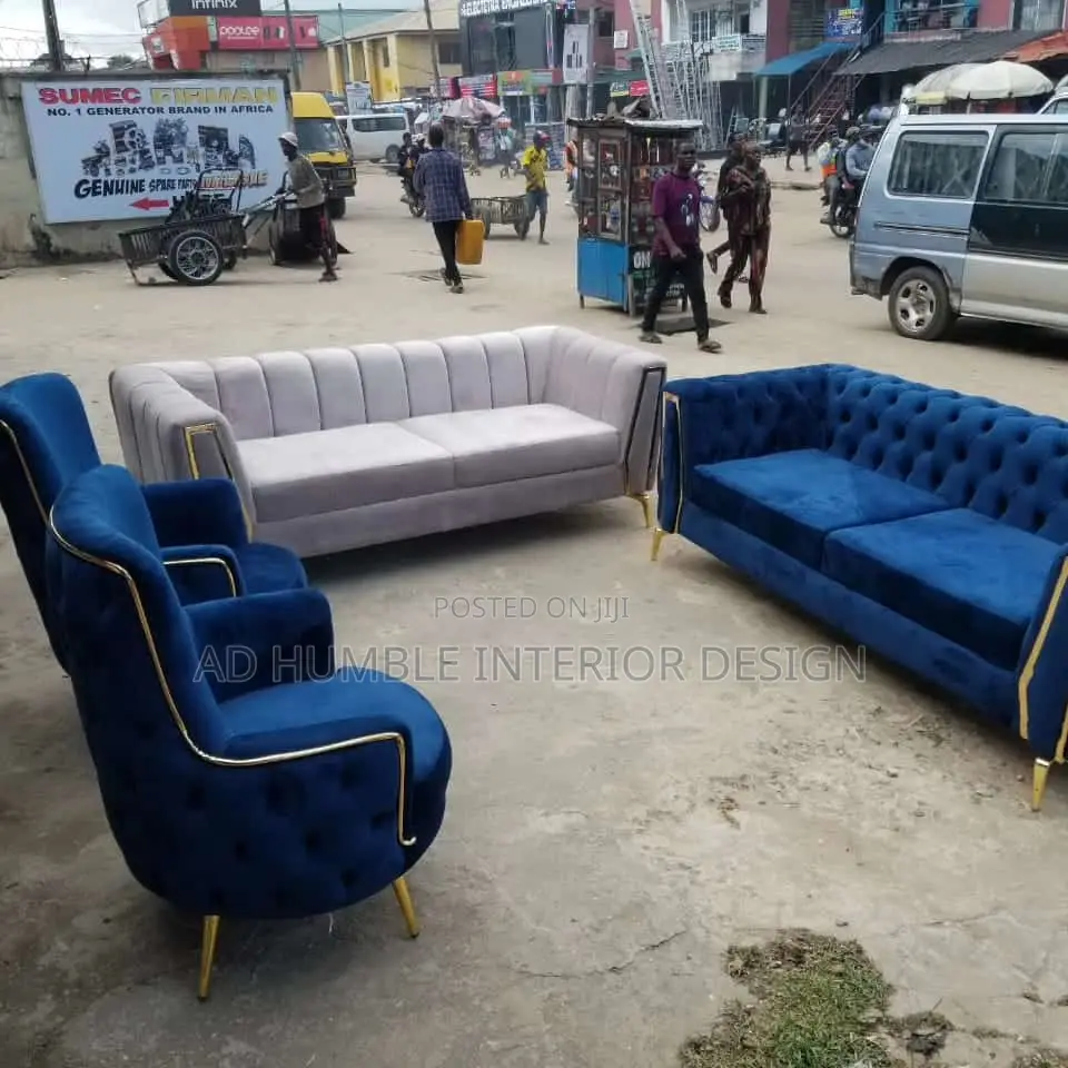 7 Sitter Standard Sofa Chair.