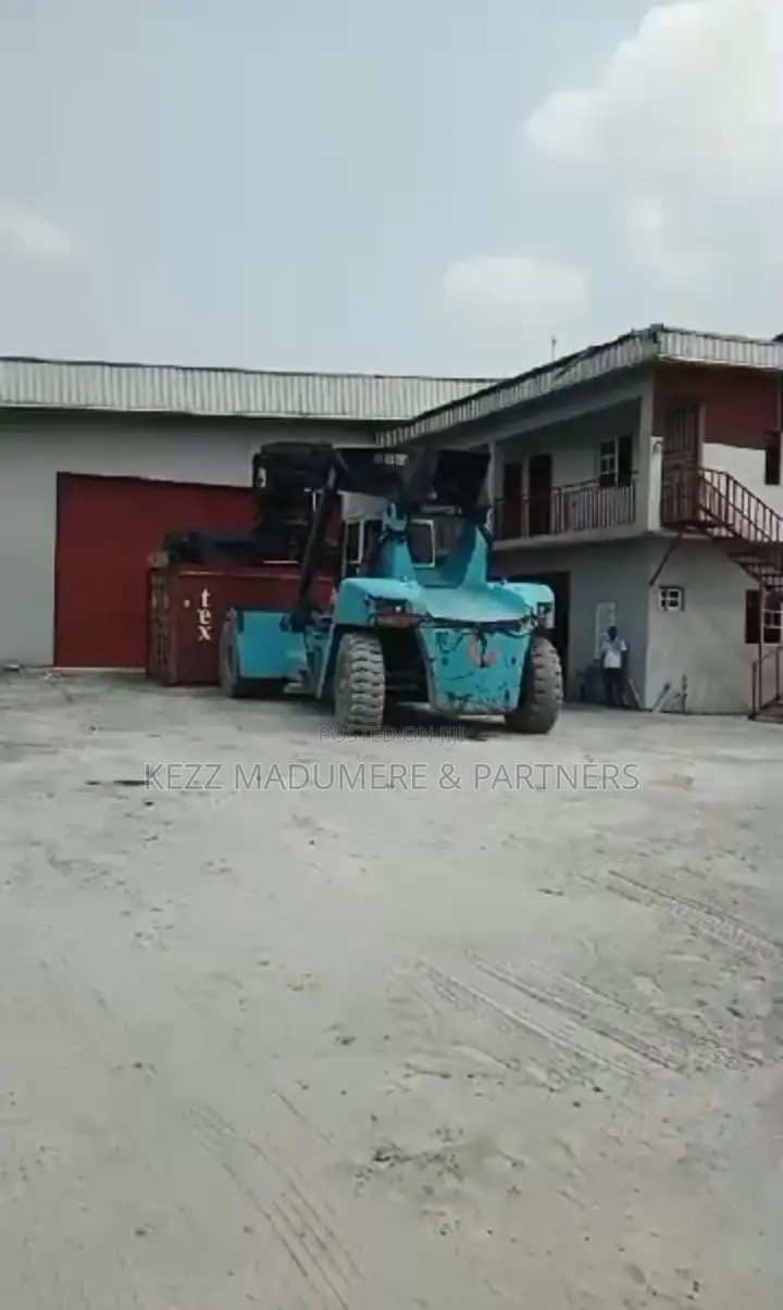 To Let/ Lease Warehouse