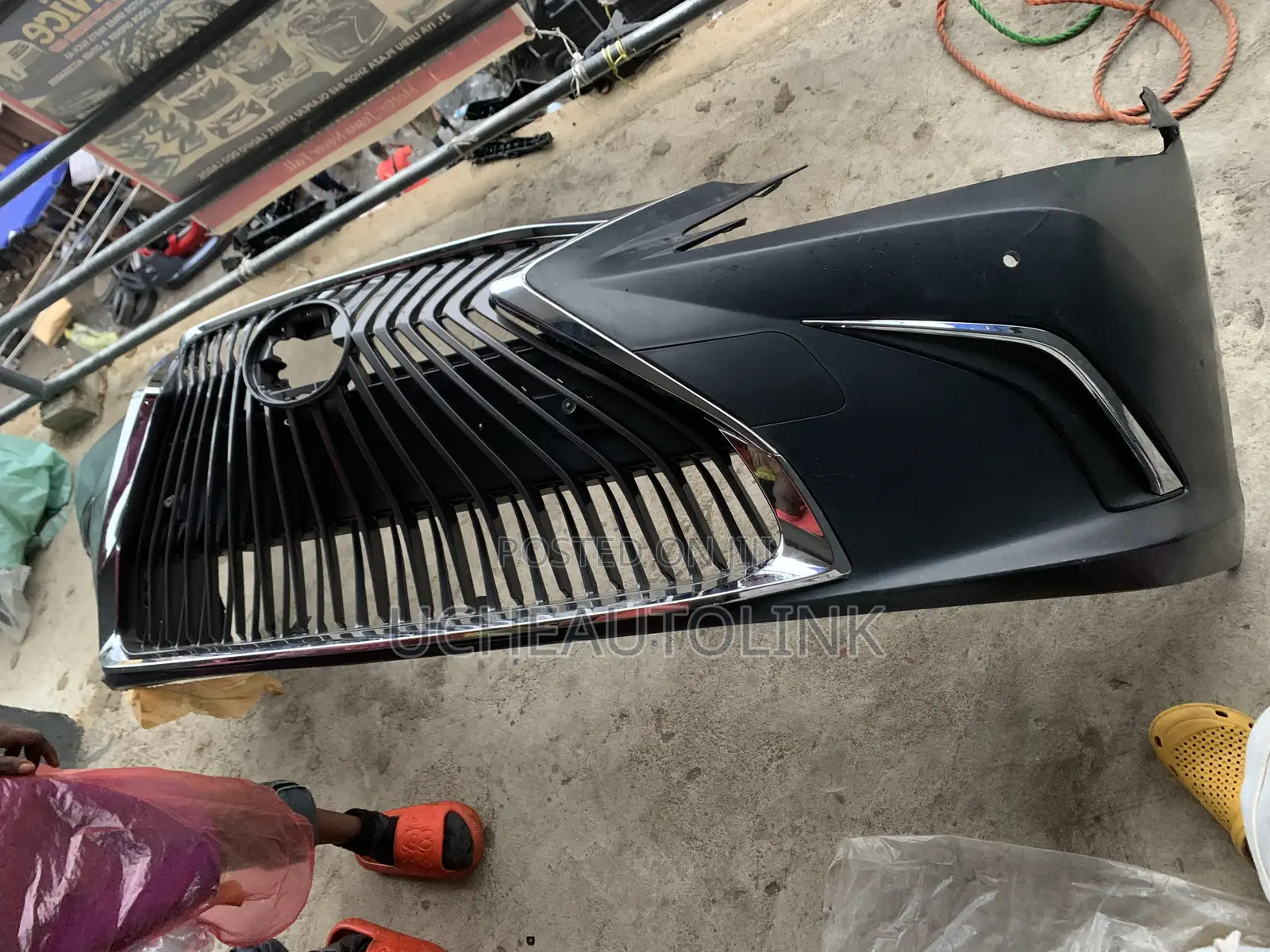 Complete Front Bumper ES350 2022 Available as Seen