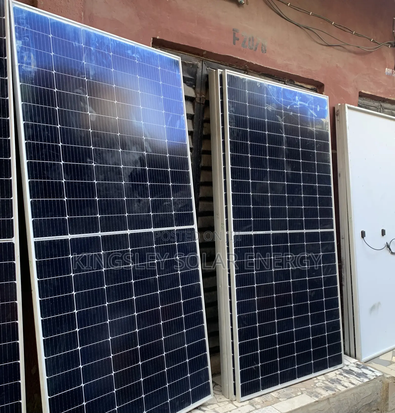Canadian Solar Panel (Halfcut) 730watts