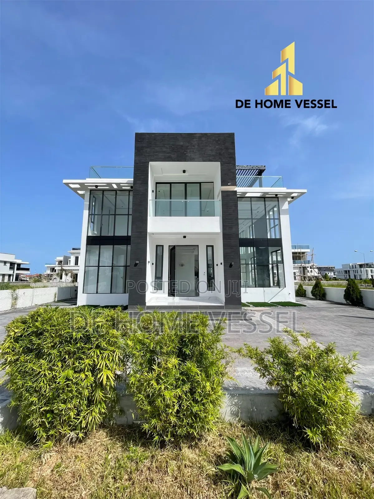 5bdrm Duplex in Ikate for sale