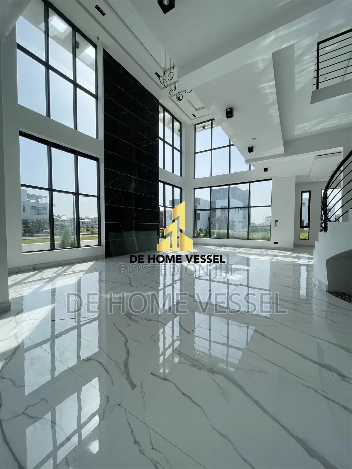 5bdrm Duplex in Ikate for sale