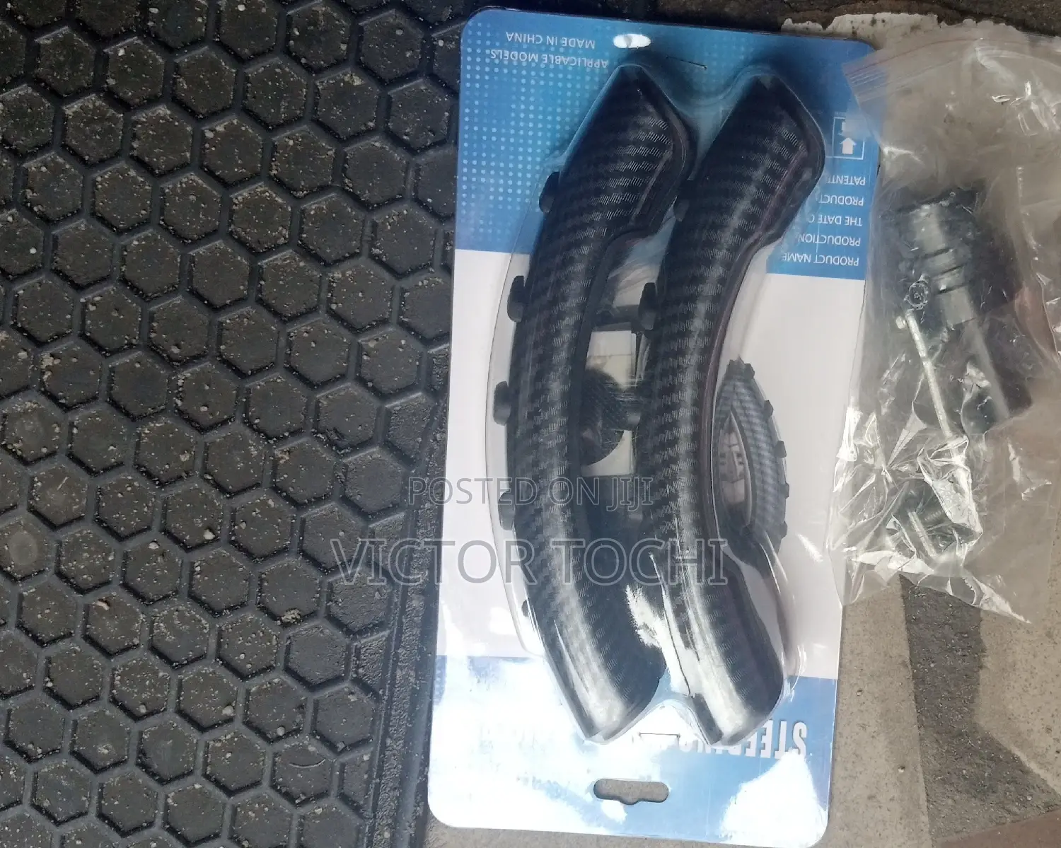 Universal Clip Steering Wheel Cover