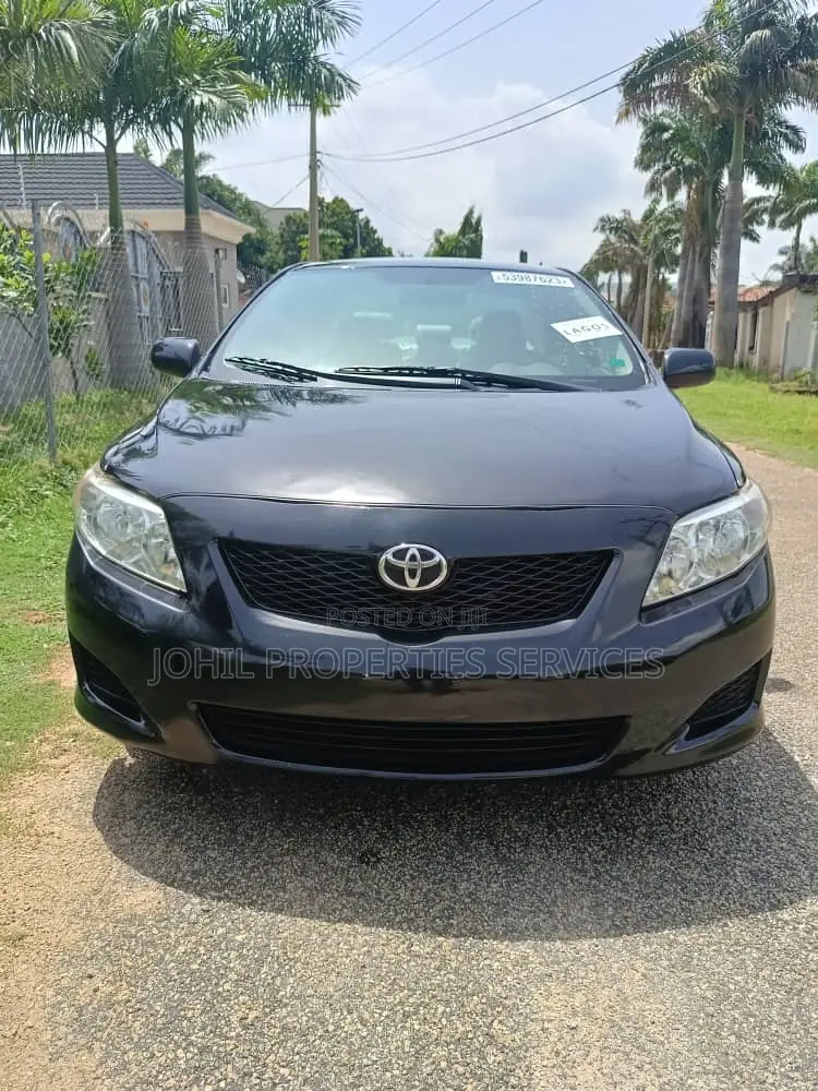 Toyota Corolla 2011 Black