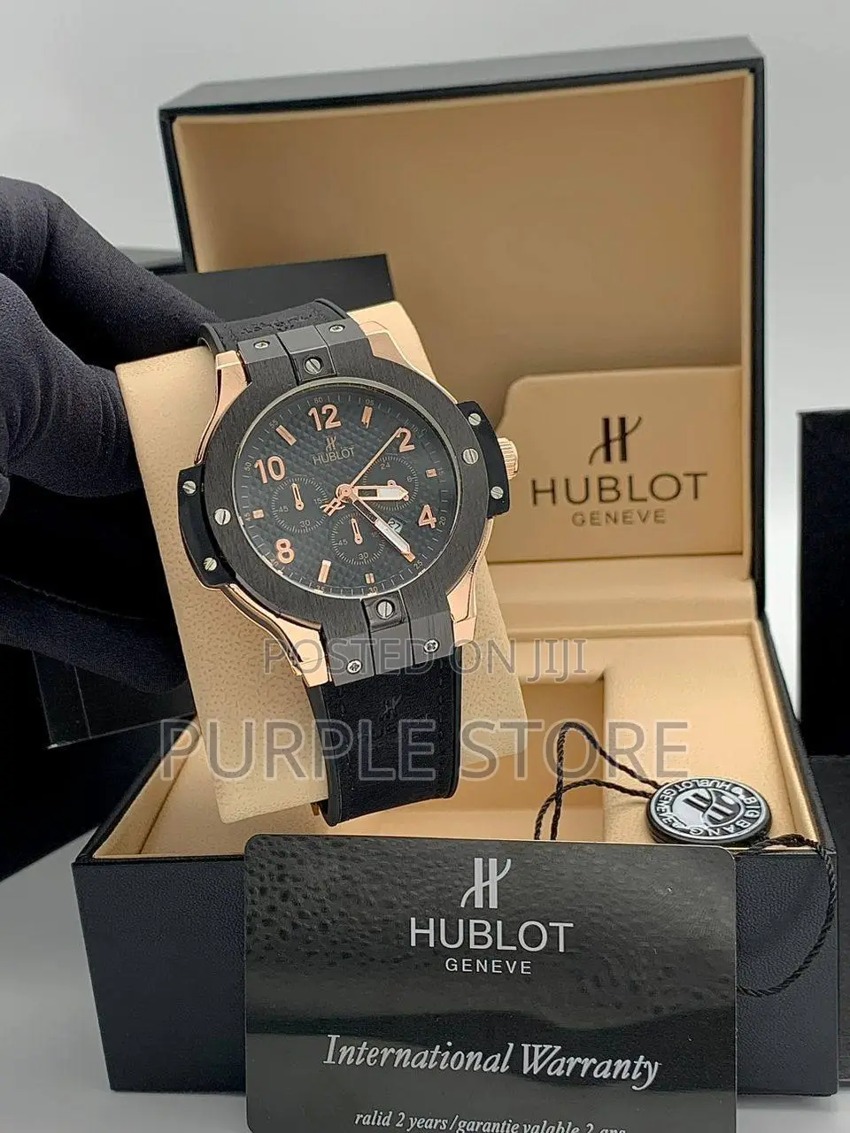 Hublot Leather° Watch° For° Men M