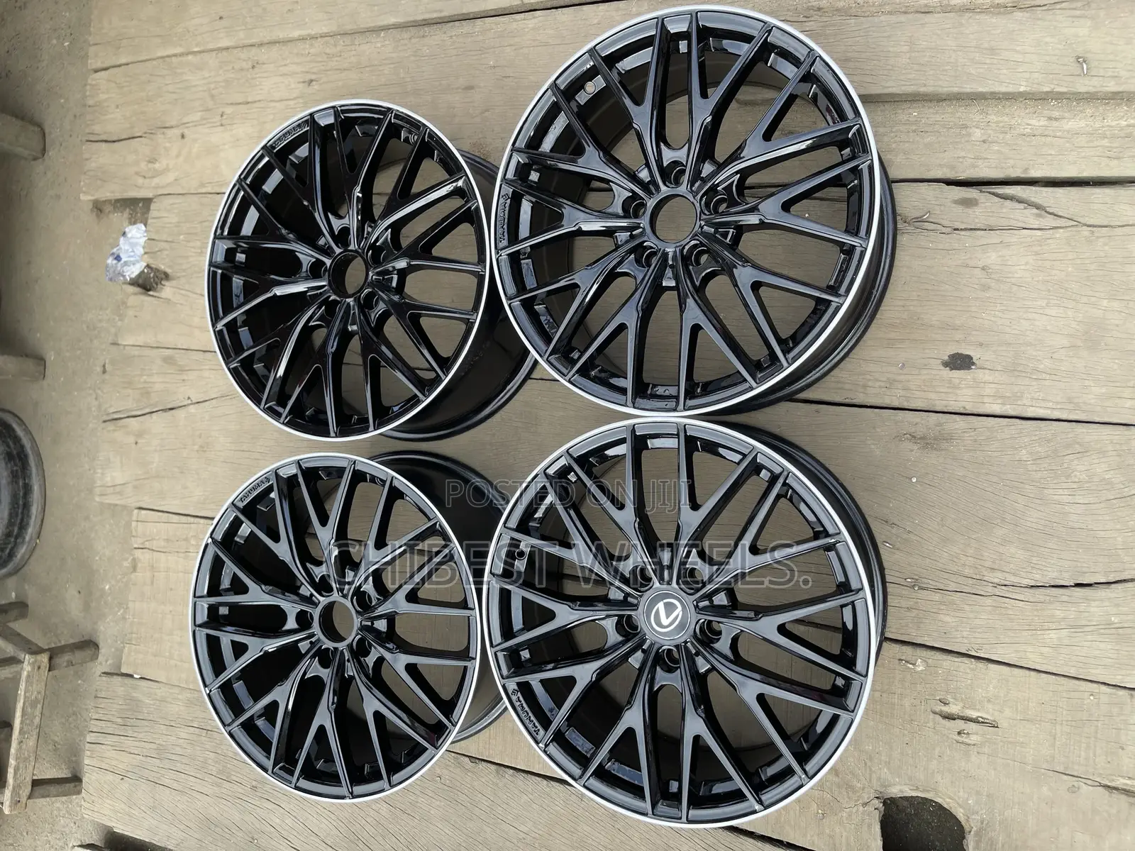 18 Rim Pure Black