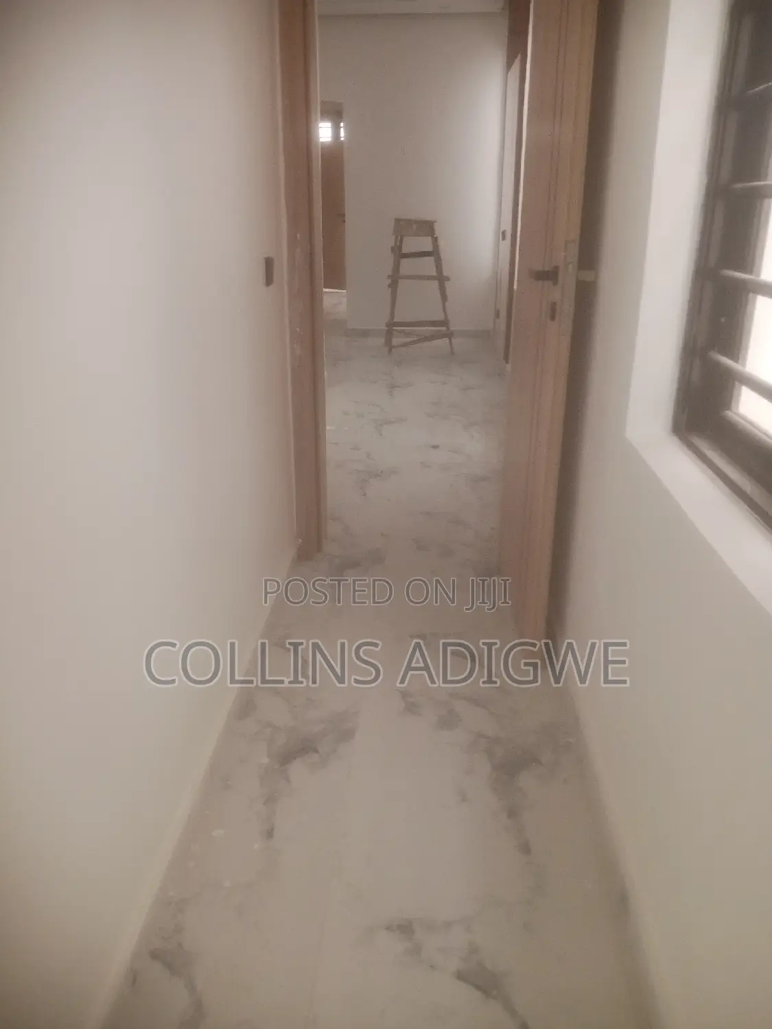 5bdrm Duplex in Ologolo for sale