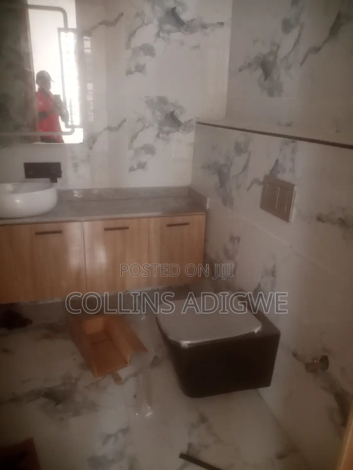 5bdrm Duplex in Ologolo -Lekke for sale