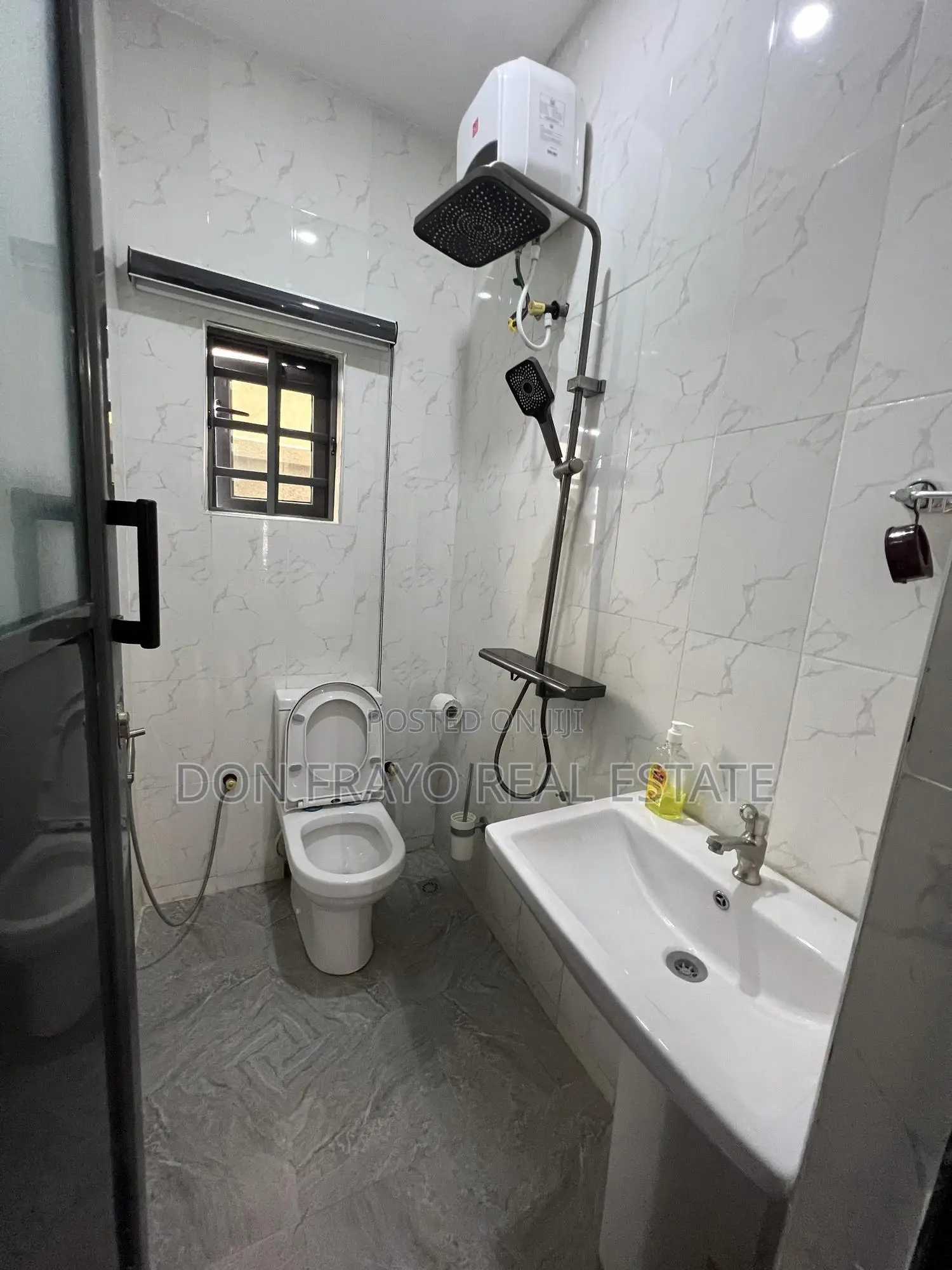 Room Parlor Short Let Apartment at Akala Express Way Ibadan